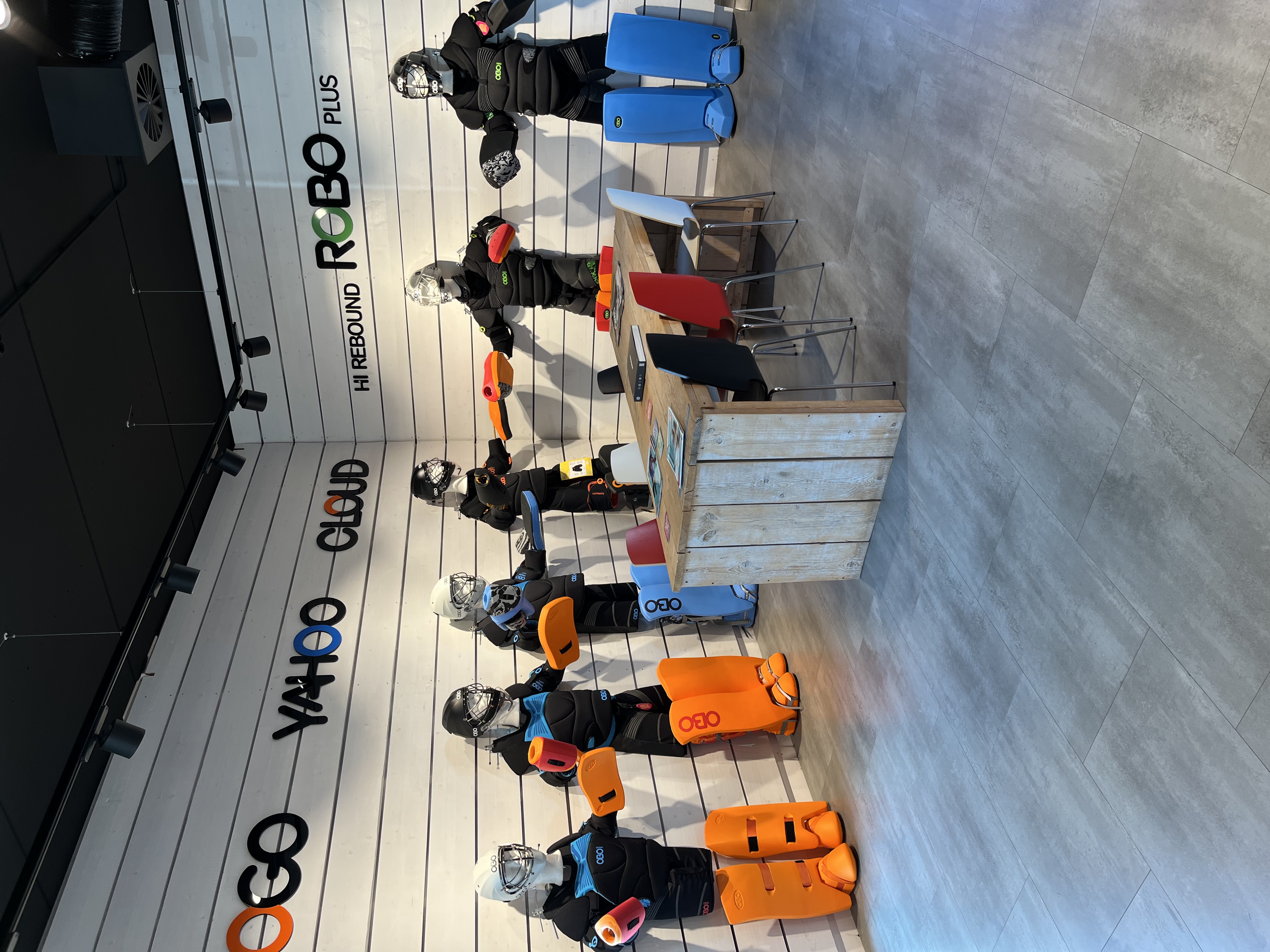 Helm, Verdieping, Vloeren, Bureau, Handschoen