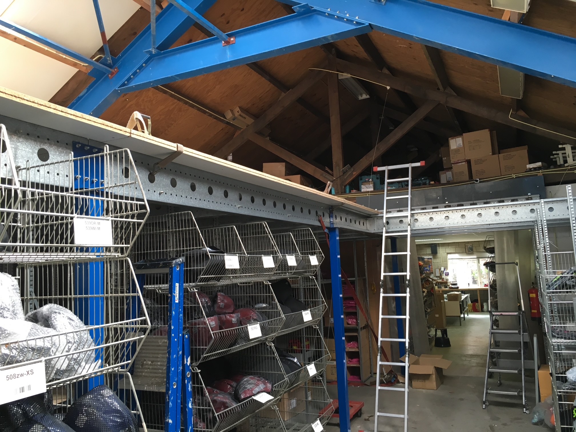 Gebouw, Magazijn, Binnenshuis, Doos, Hout, Gebouw, Magazijn, Binnenshuis, Doos, Hout